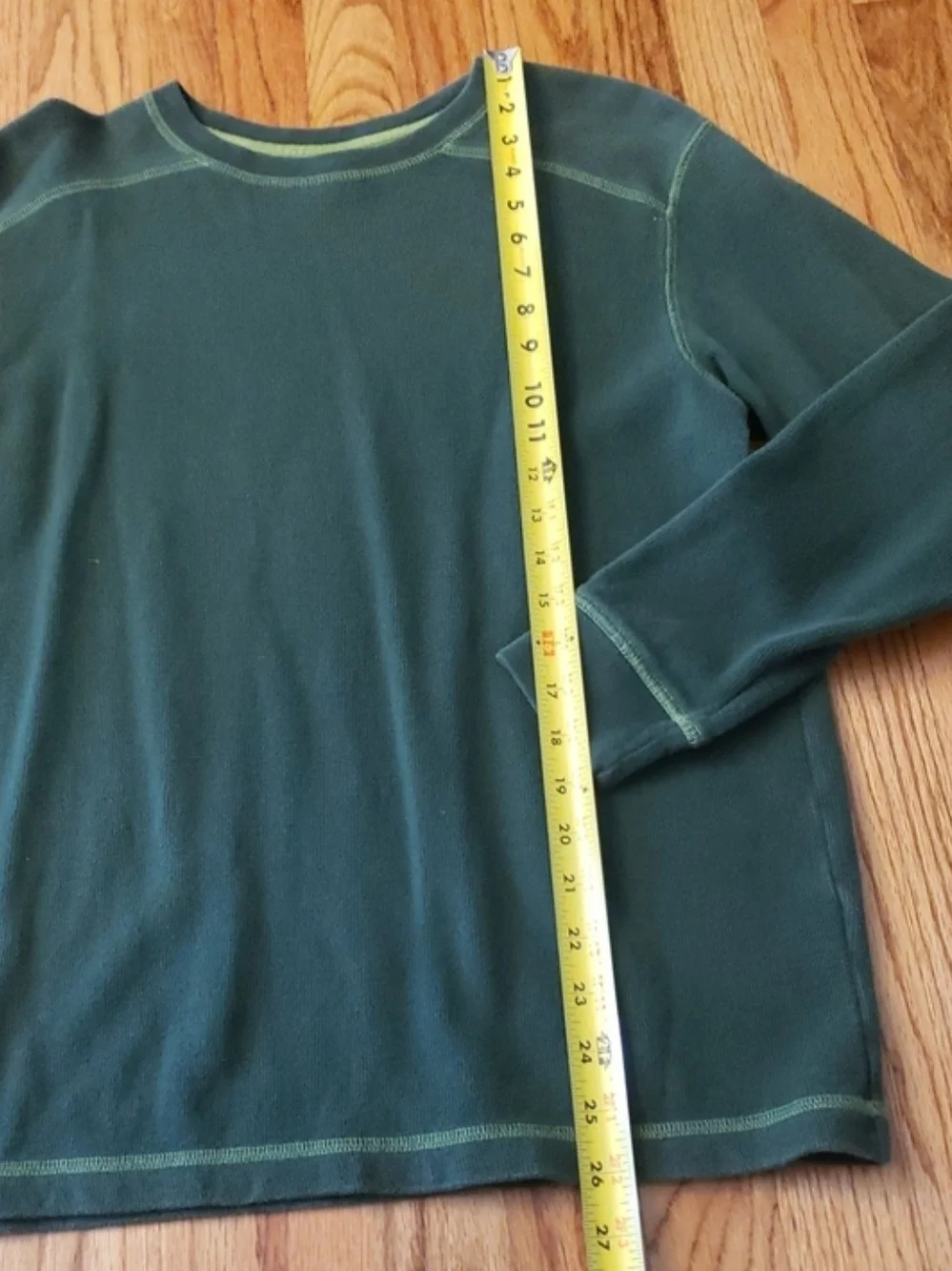 (2) GAP Kids Long Sleeve Tee Bundle - Green and Gray/Orange - Youth XL (12)